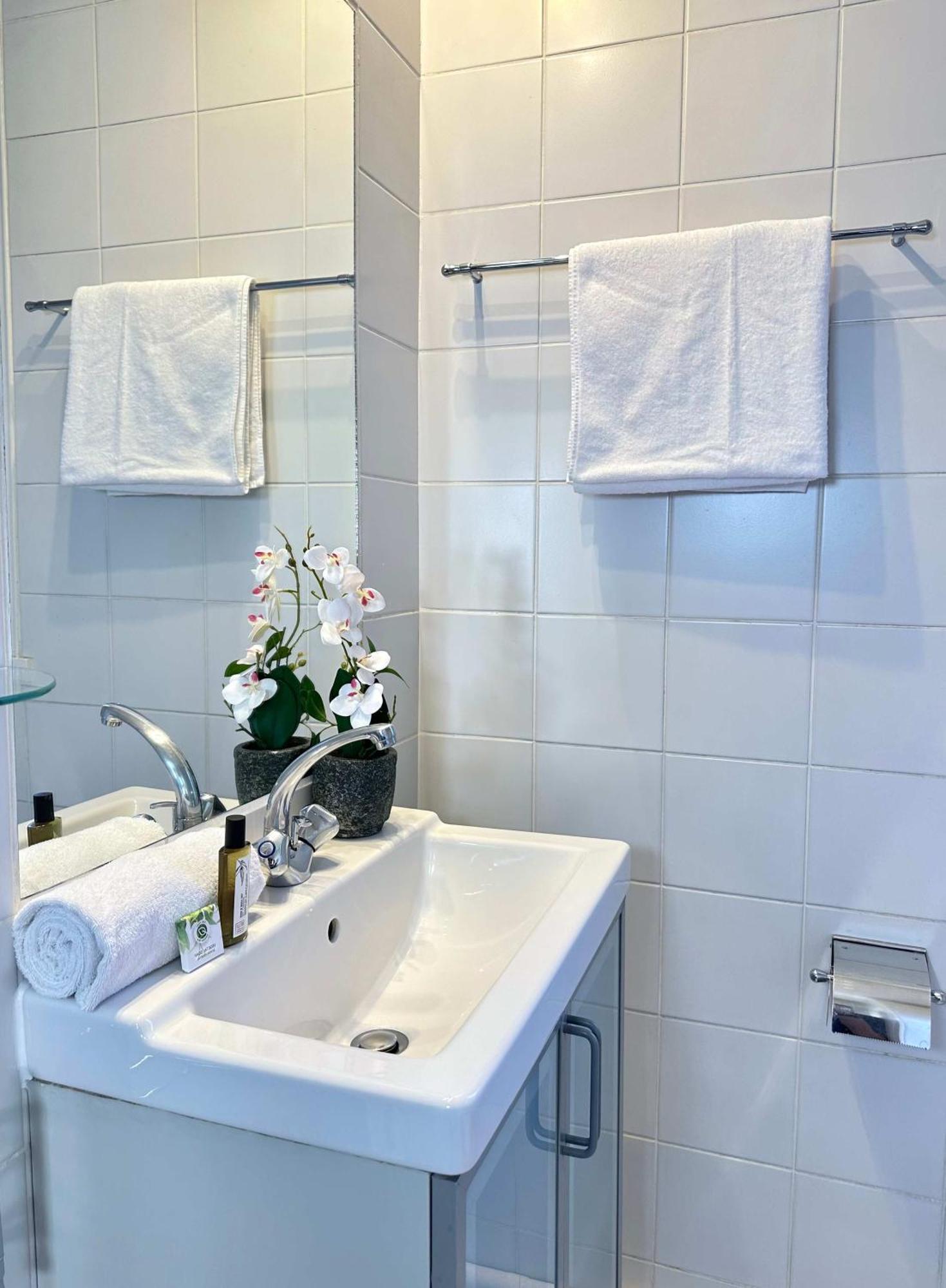 Appartement 1622 - Le marais - Charming flat à Paris Extérieur photo
